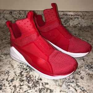 Kylie Jenner Pumas ‼️